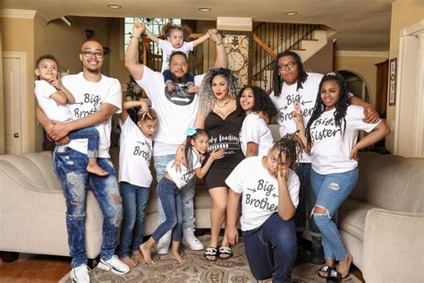 Ketara wyatt - Keke Wyatt Shares How She Gets Her “One-On-One Time” With Each Of Her 11 Children. The 41-year-old R&B singer spoke exclusively with US Weekly for an interview published Friday. During the conversation, Wyatt explained that juggling life and responsibilities as a mother of 11 is “not hard at all.”